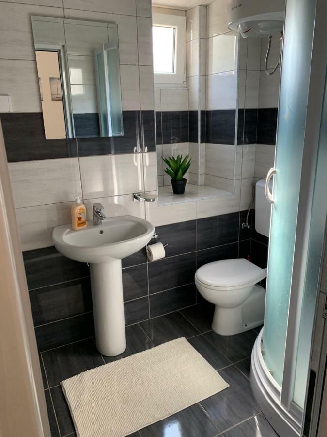 Guesthouse Orlovic Budua Esterno foto