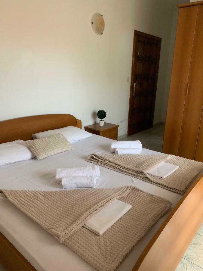 Guesthouse Orlovic Budua Esterno foto