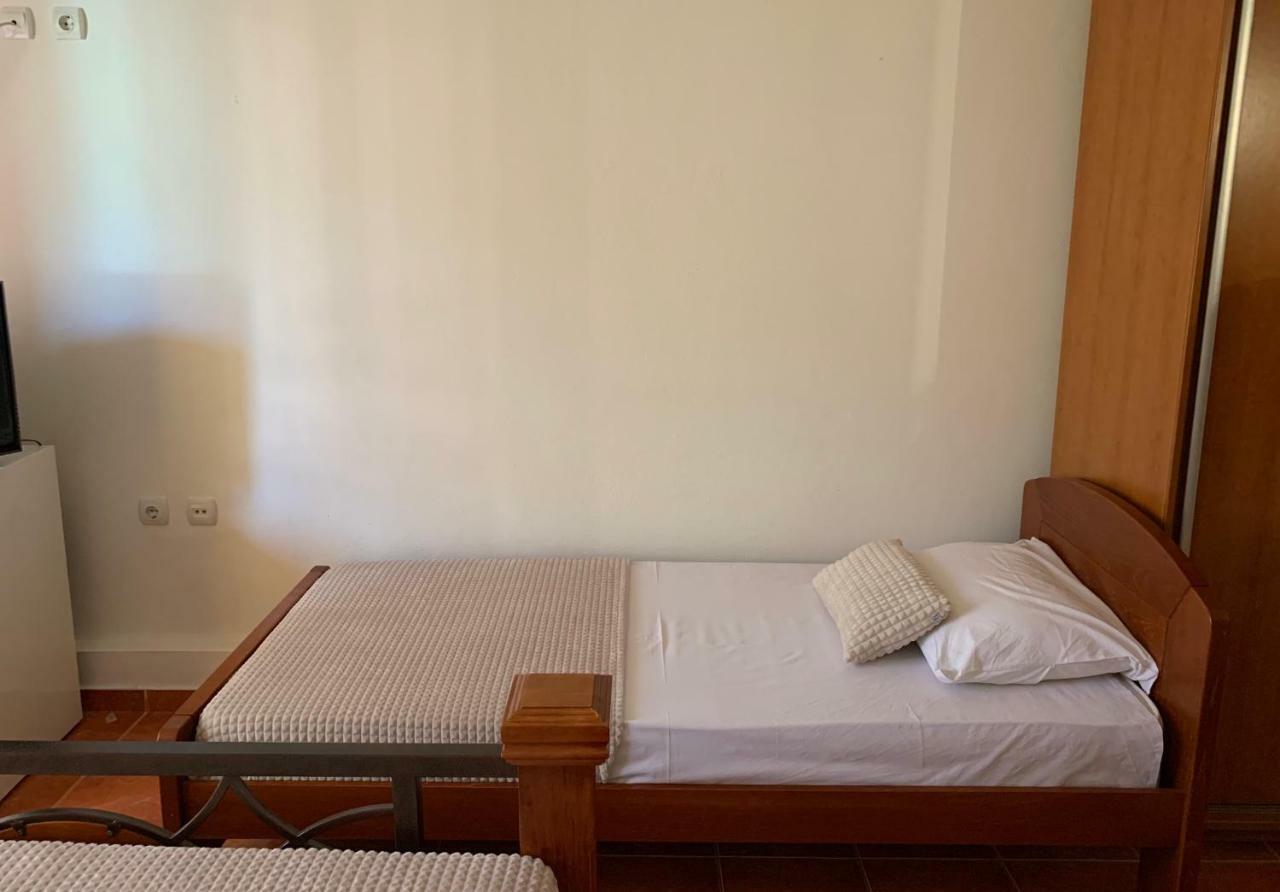 Guesthouse Orlovic Budua Esterno foto